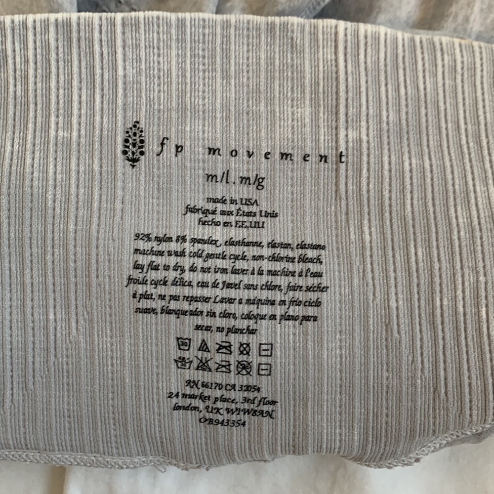 NEW Free People Movement Good Karma Leggings - Picture 15 of 16
